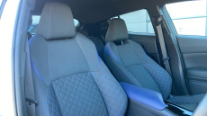 Toyota C-HR 2.0 Hybrid Dynamic 5dr CVT Hybrid Hatchback